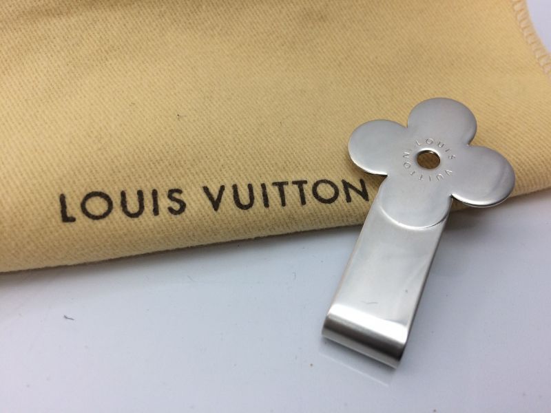Auth Louis Vuitton Novelty Money Clip 8D030270r