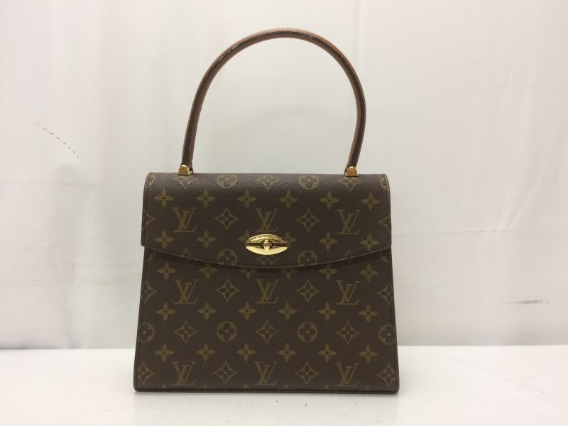 Louis Vuitton Malesherbes