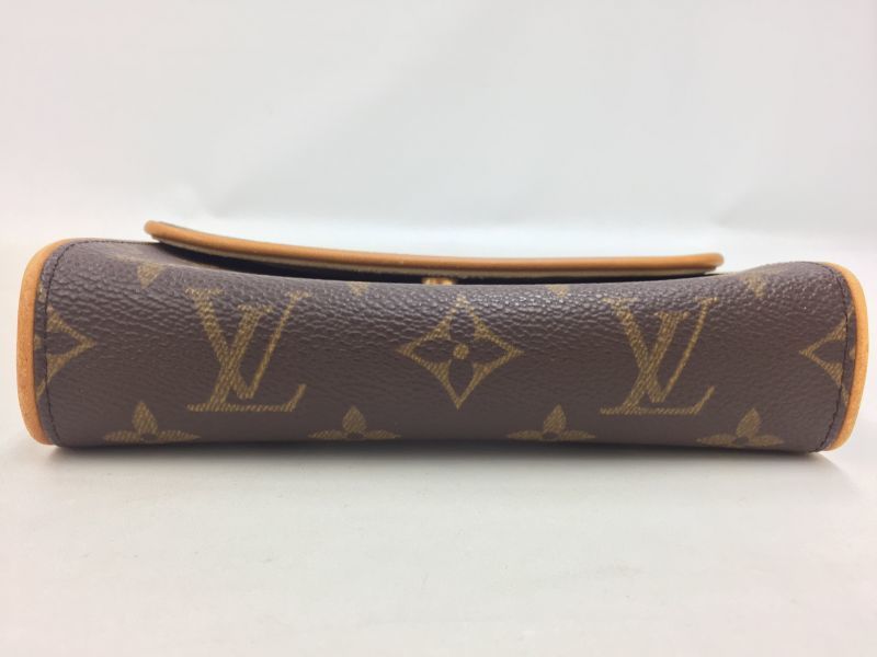 Louis Vuitton Pochette Florentine Bum