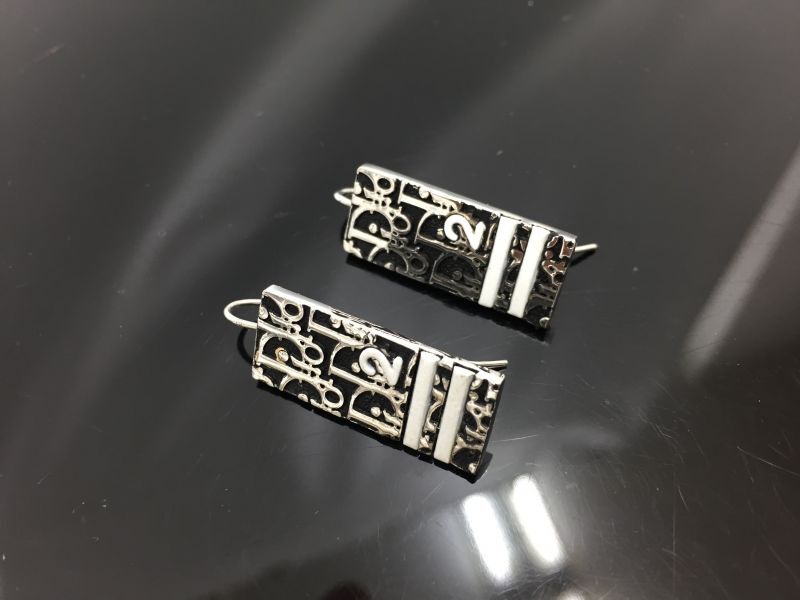 Auth Dior Black Silver Dior Trotter Plate motif Piercing Earrings 1A260360n