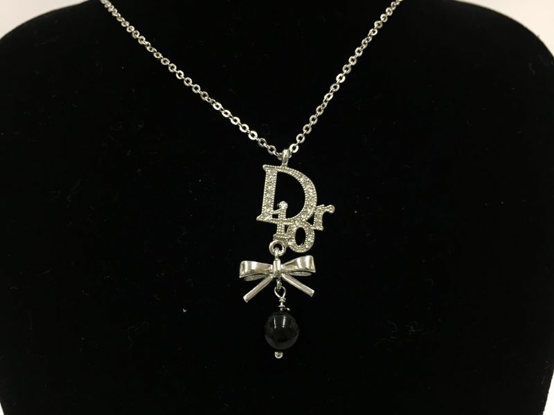 Auth Dior Silver tone DR Logo Ribbon motif Necklace 1A260270n