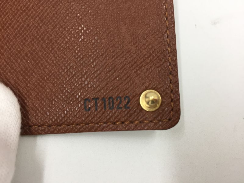 Louis Vuitton Monogram Porte cartes Credit Pression Card Holder