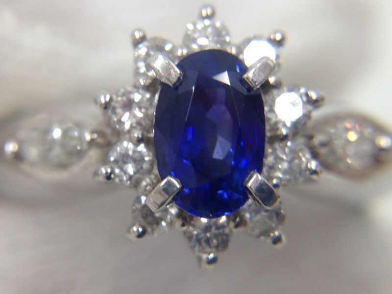 PT 900 (5.58g) Platinum Diamond 0.75ct Sapphire Ring US size 4.5 3G260090K