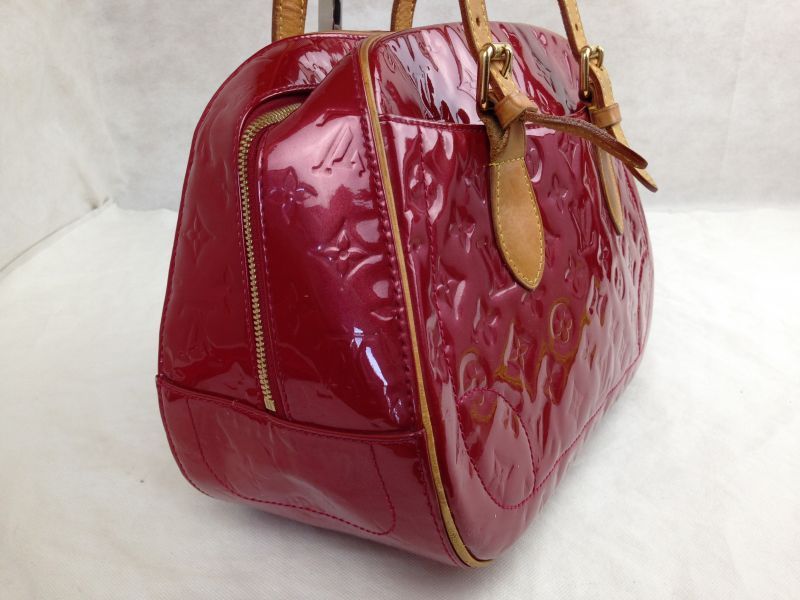 LOUIS VUITTON Summit Drive Monogram Vernis Satchel Bag Red